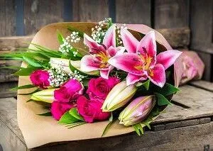 دسته گل آرامیس