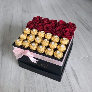 جعبه گل آدرینا